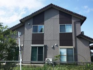 富山市の外壁塗装工事　超高耐候塗料「ガイソー ウォール無機Z」を塗装したことにより20年以上外壁が長持ちします！！