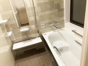 富山市の浴室工事　掃除がしやすく快適な浴室に大変身！