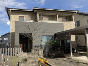 富山市のコーキング打替え、部分サイディング工事　コーキングは期待耐候年数の長い「オートンイクシード」をご提案しました！